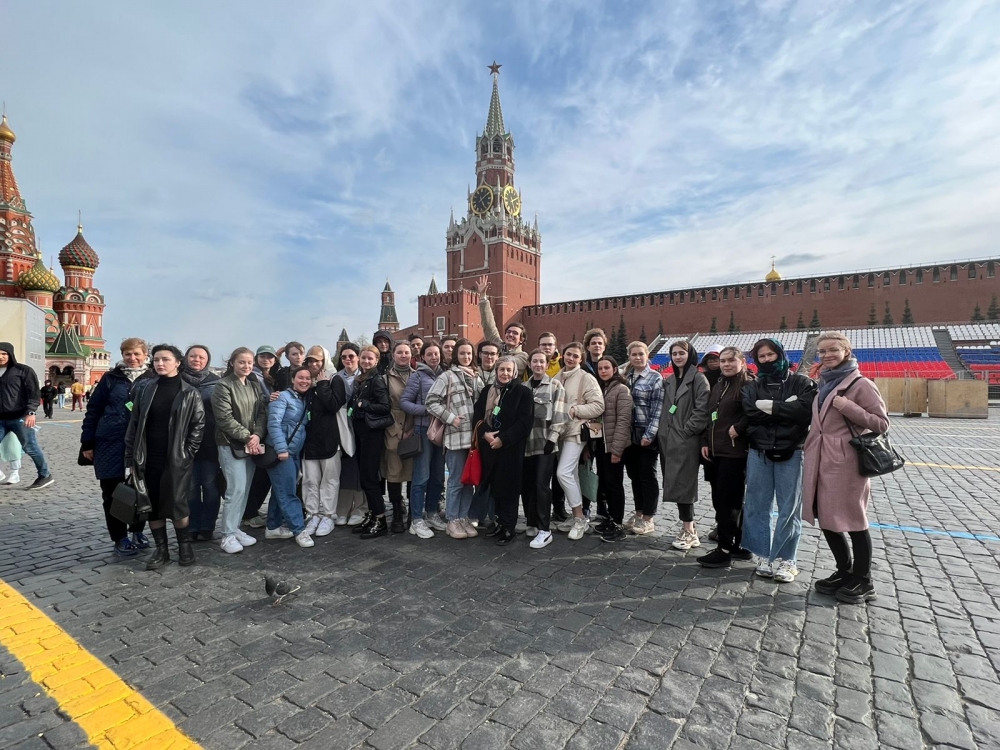 Летняя школа для студентов в Москве