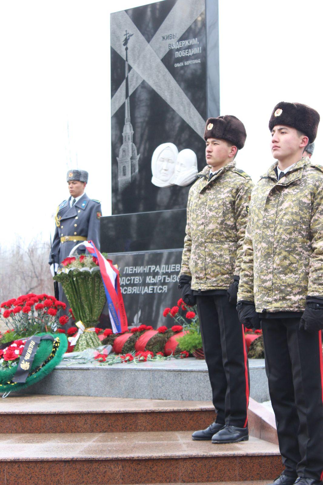 Блокадные дни: воспоминания и судьбы