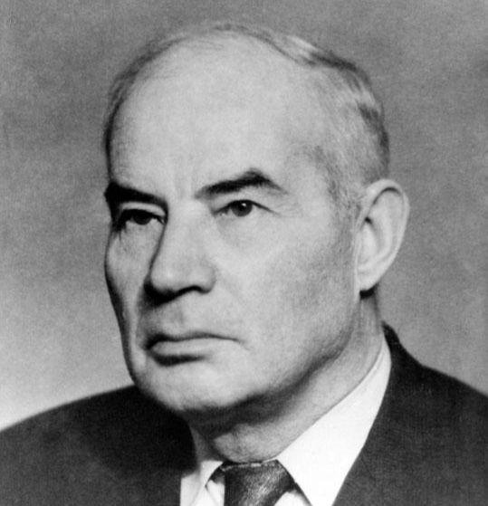 Заслуженный деятель науки и&nbsp;техники России Евсей Карлик