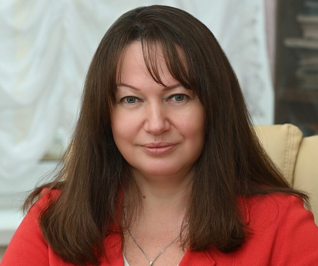 Директор ВЭШ СПбГЭУ награждена Почетной грамотой Комитета по&nbsp;труду и&nbsp;занятости населения