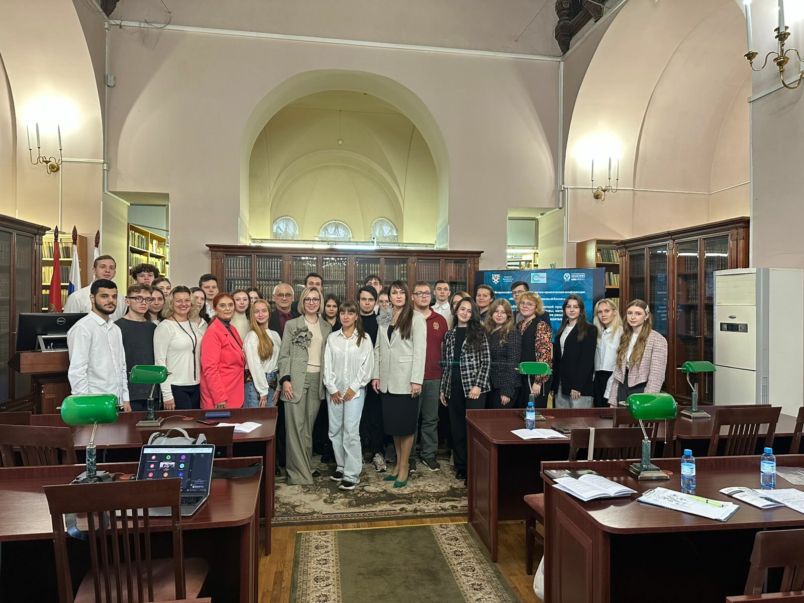 Студенты выступили на&nbsp;конференции «Молодежь за&nbsp;цивилизованный бизнес»