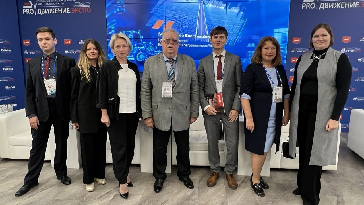 СПбГЭУ принял участие в&nbsp;Международном железнодорожном салоне пространства 1520 «PRO//Движение.ЭКСПО»