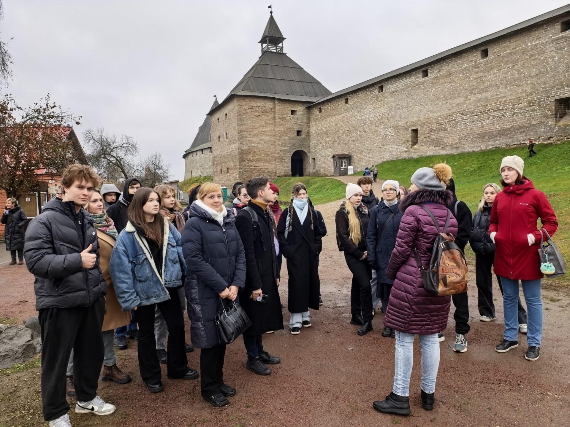 Экскурсия студентов факультета в&nbsp;Старую Ладогу