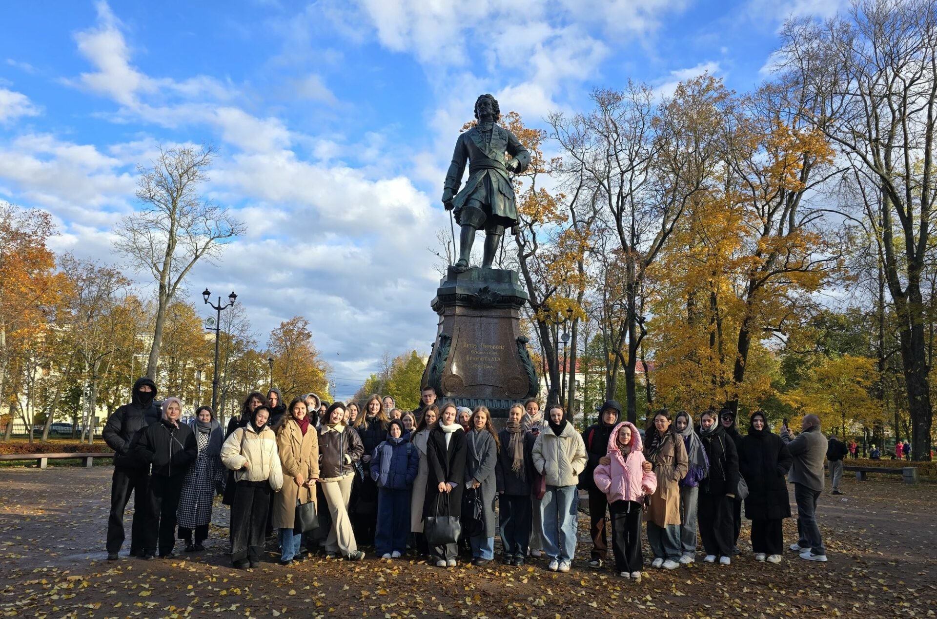 Студенты посетили с&nbsp;экскурсией Кронштадт