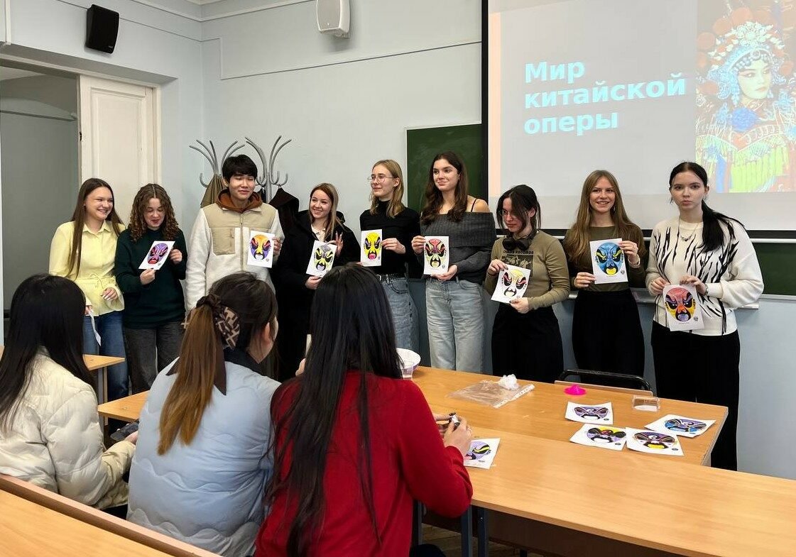 Посвящение в&nbsp;китаисты на&nbsp;гуманитарном факультете