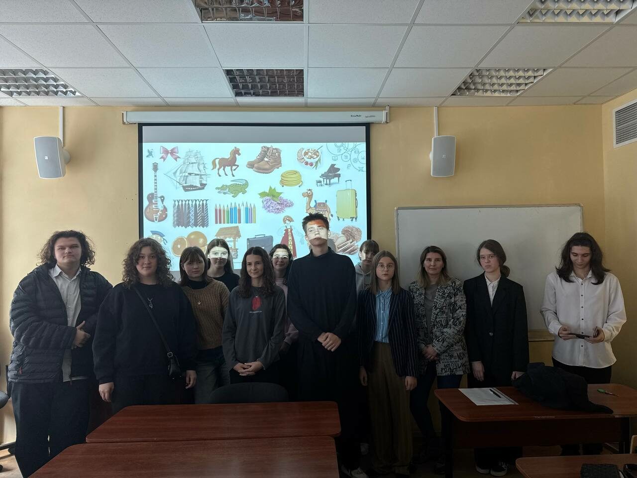 Школьники окунулись в&nbsp;языковое путешествие и&nbsp;разгадали «Код Вавилона»