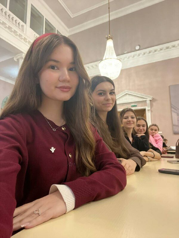 Гуманитарный факультет на&nbsp;мероприятии в&nbsp;Таврическом дворце