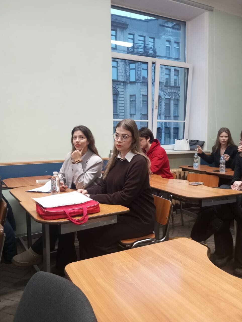 На&nbsp;конференции «Глобальные тренды экономики и&nbsp;бизнеса в&nbsp;эпоху цифровизации»