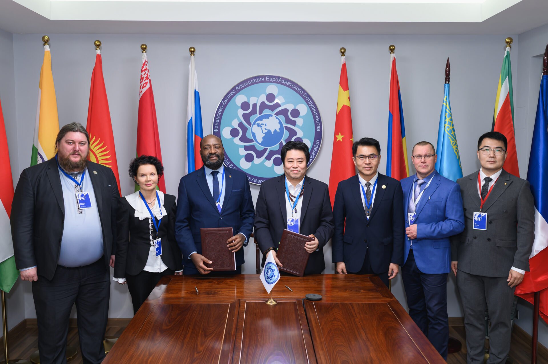 На&nbsp;финансово-экономическом форуе «Строить мосты: партнерство без границ»