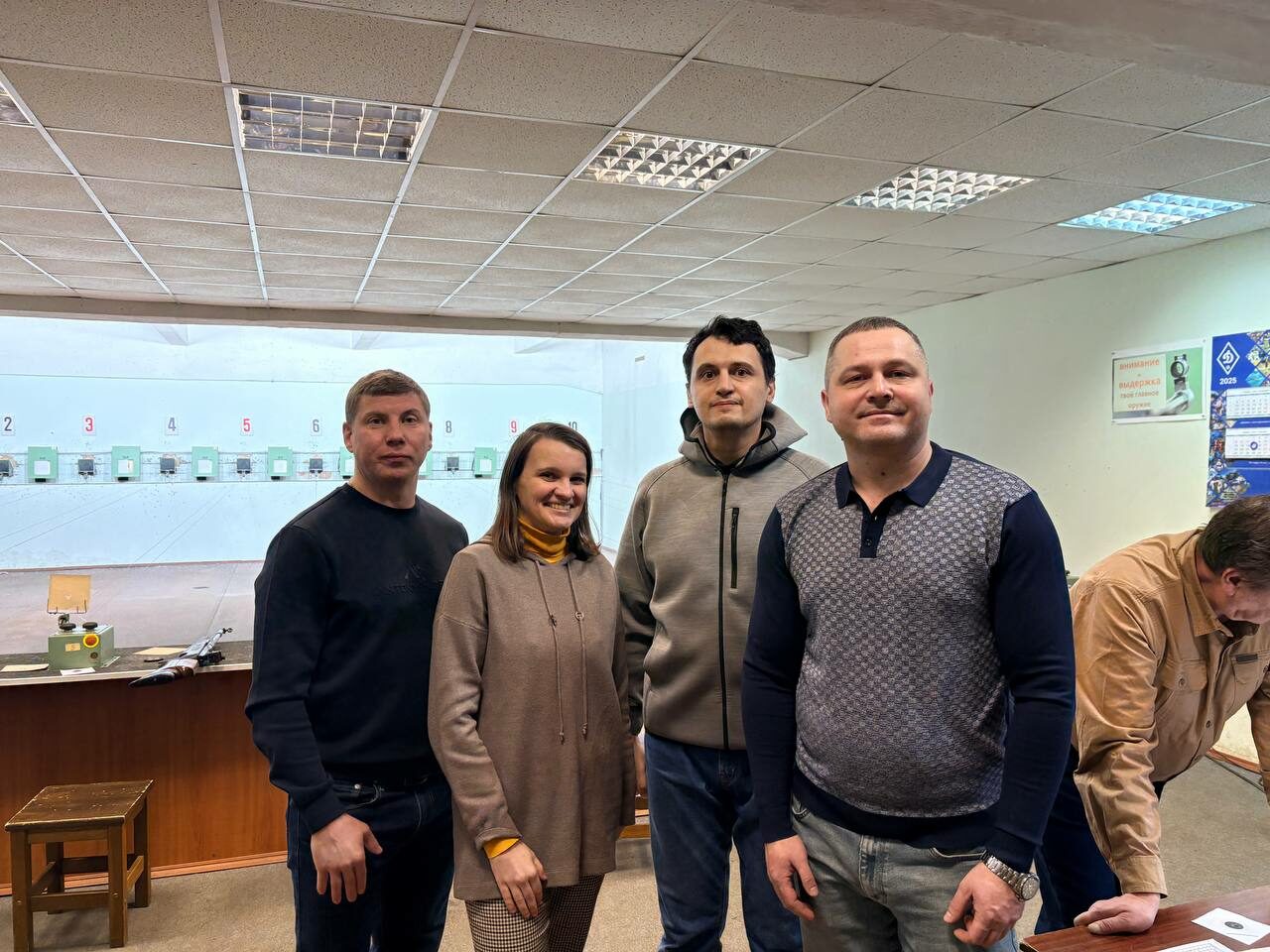 Серебро сборной СПбГЭУ по пулевой стрельбе