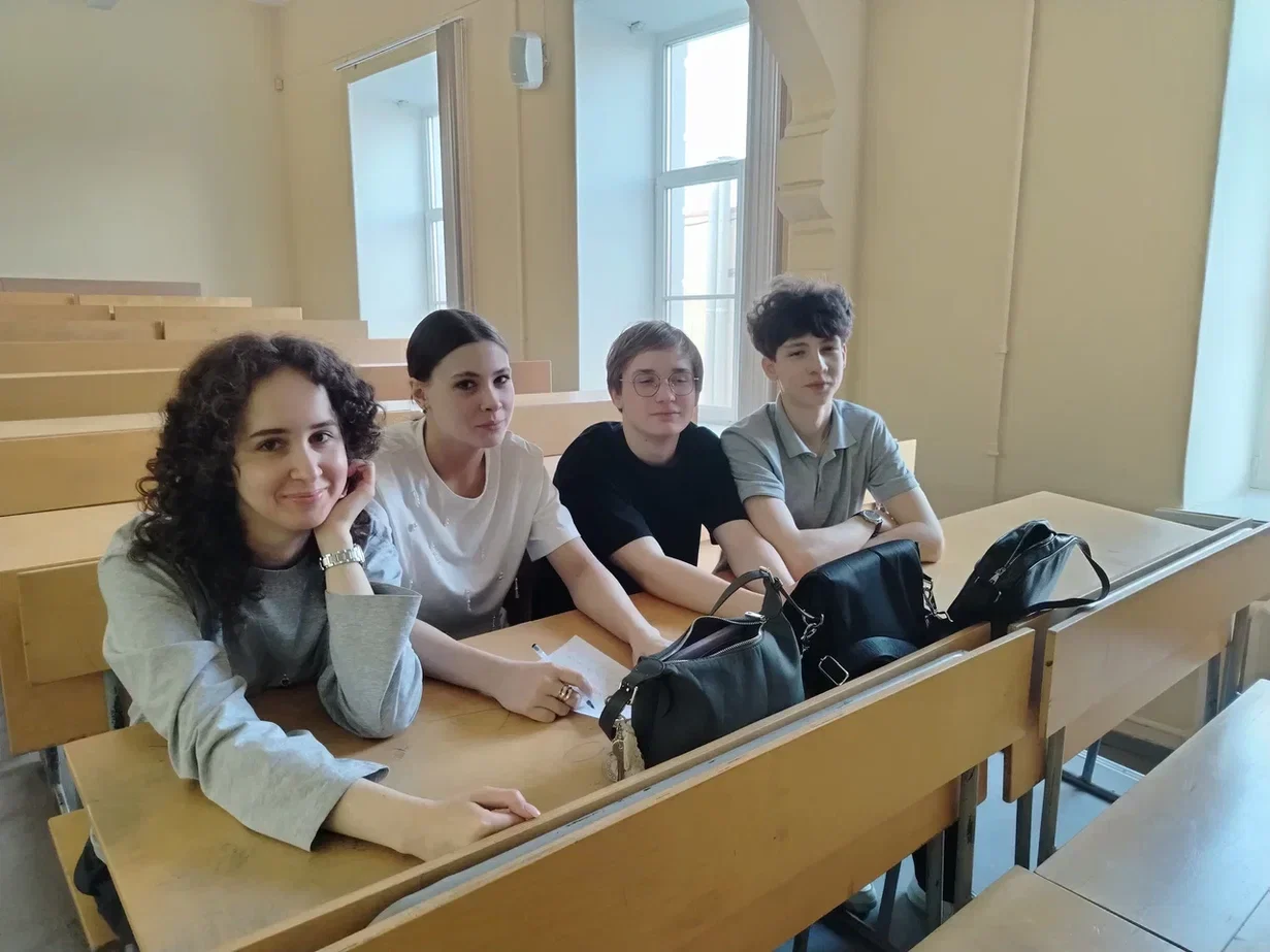 Проект «Билет в&nbsp;будущее»: как работать на&nbsp;финансовом рынке