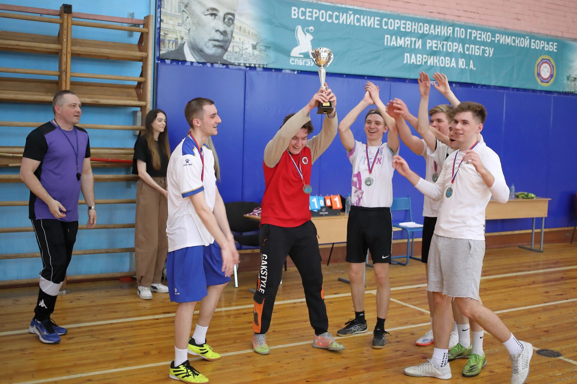 Кубок СПбГЭУ по&nbsp;мини-футболу