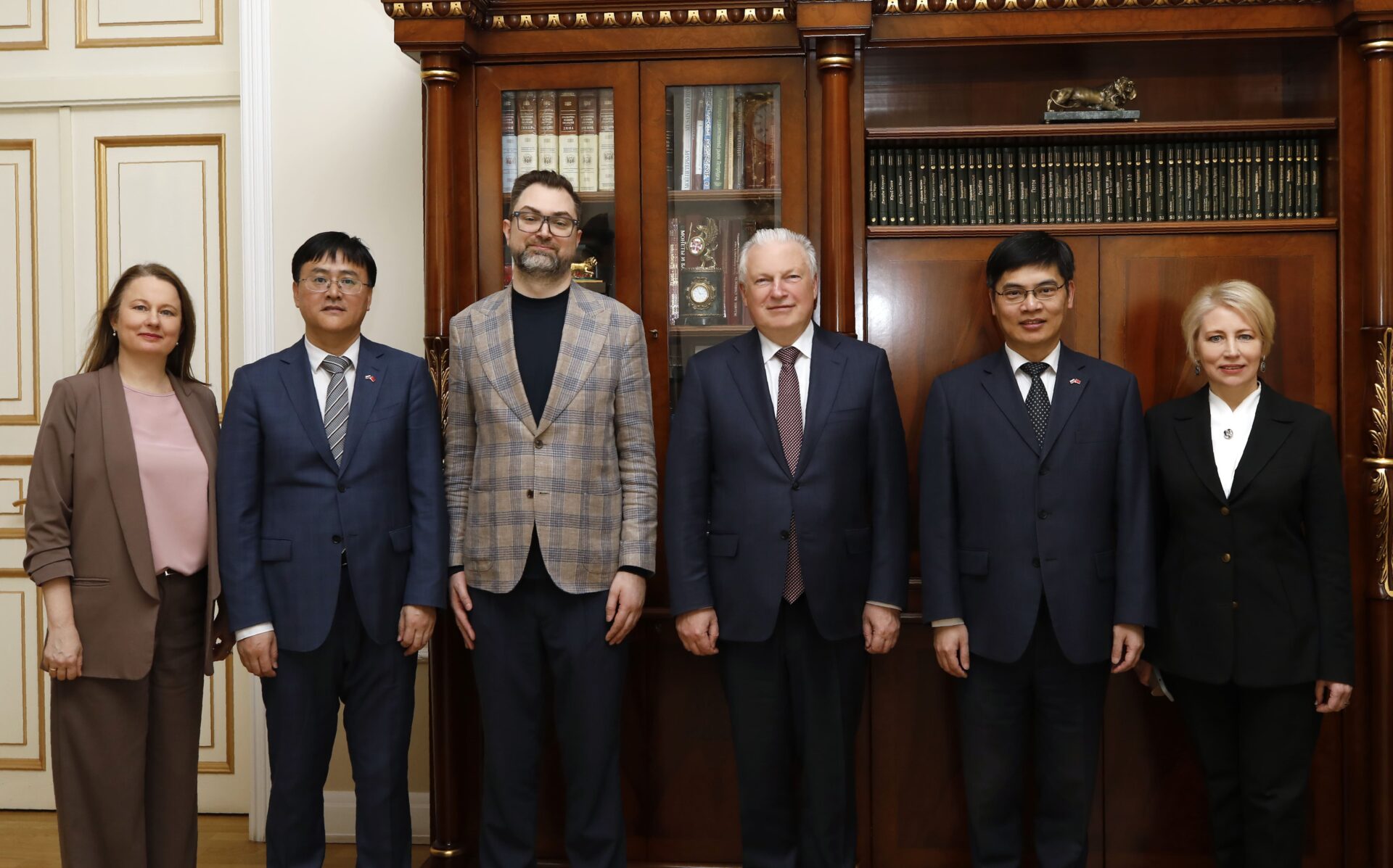 В&nbsp;Северной столице обсудили развитие российско-китайского туризма