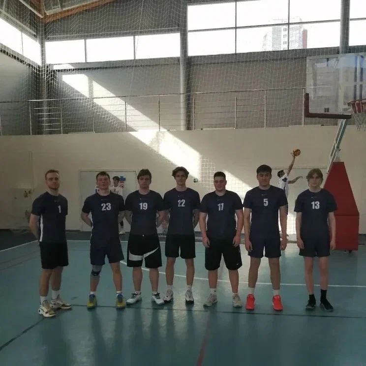 Турнир по&nbsp;волейболу: наше участие