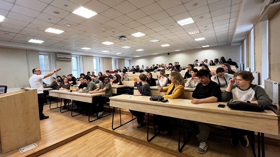 Кафедра менеджмента и&nbsp;инноваций провела деловую игру «Руководитель на&nbsp;старте»